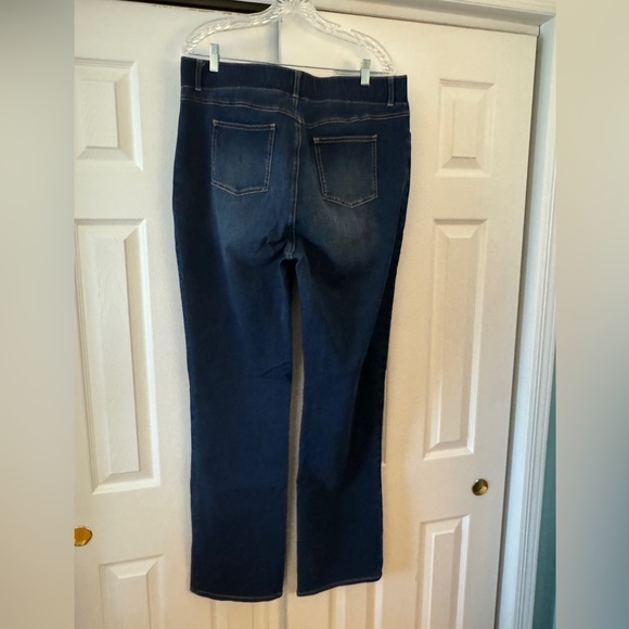 Betabrand  straight leg for pocket yoga denim - Picture 3 of 5